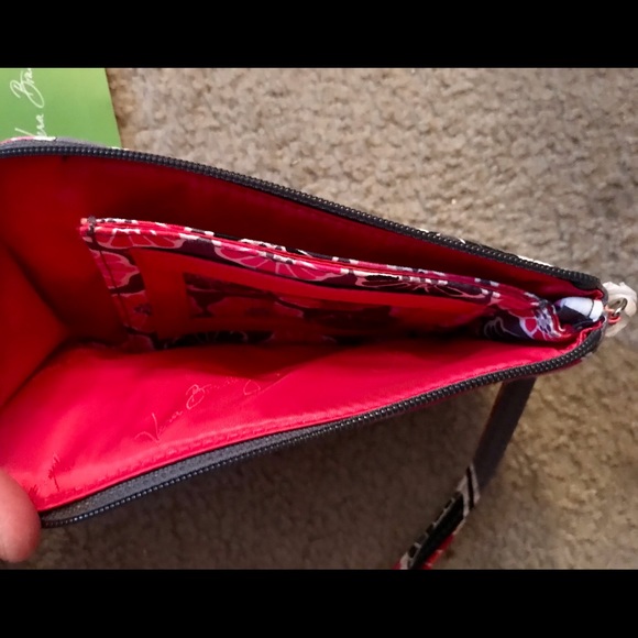 NWT Vera Bradley Zip Zip wristlet - Picture 3 of 8